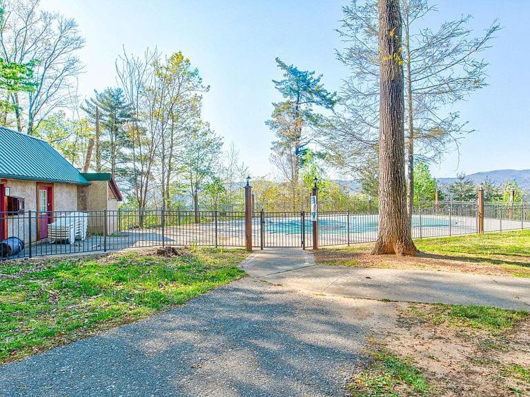 Amazing Views, Pool, Hot Tub, Game Room Sevierville Εξωτερικό φωτογραφία
